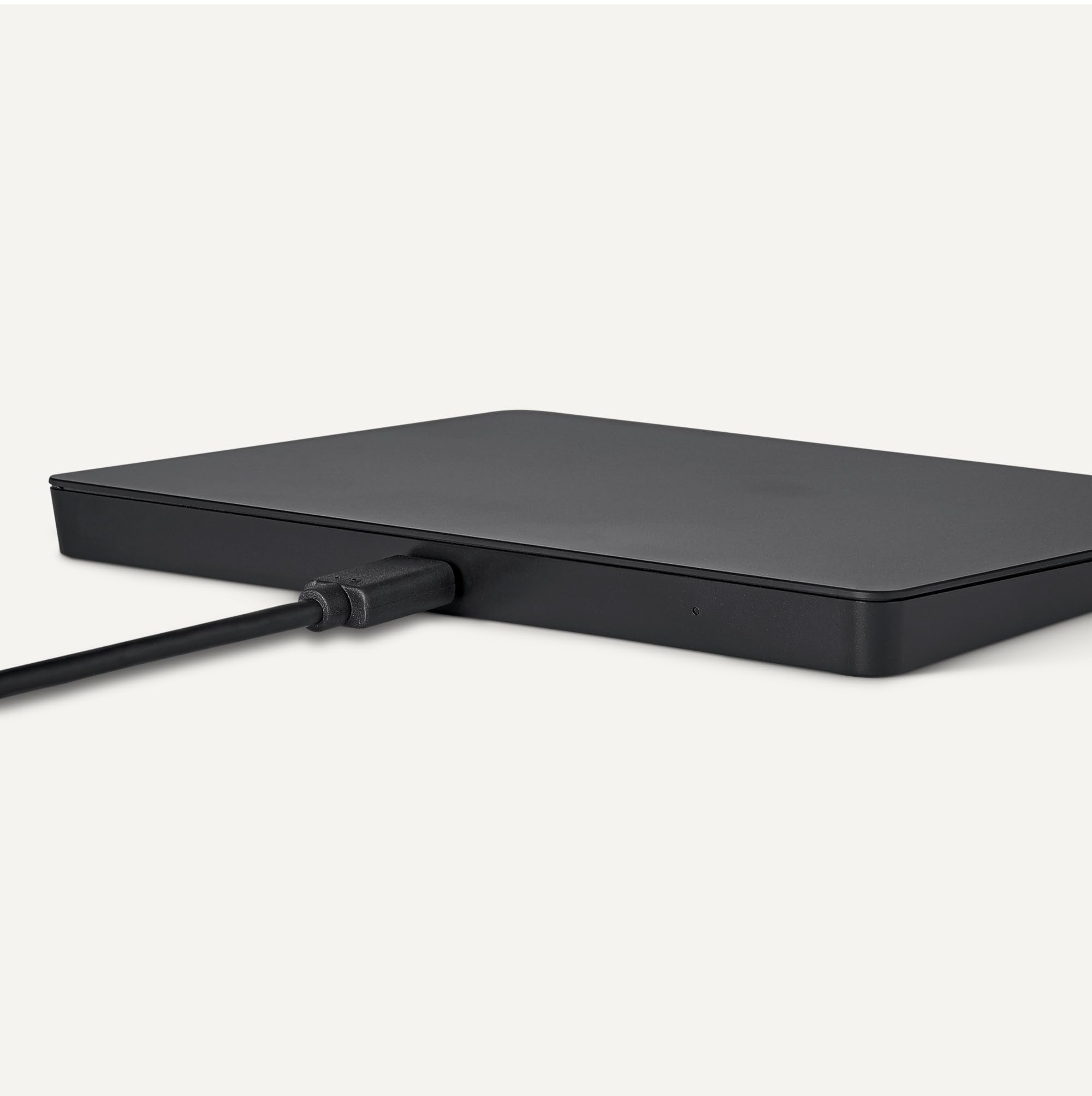 Amazon Basics Panel Multitáctil con Control por Gestos, Panel Táctil USB-C con Cable para PC Windows (sin Compatibilidad con MacOS), 16,3cm (6,4 Pulgadas), Cable de 1,8 m, Negro