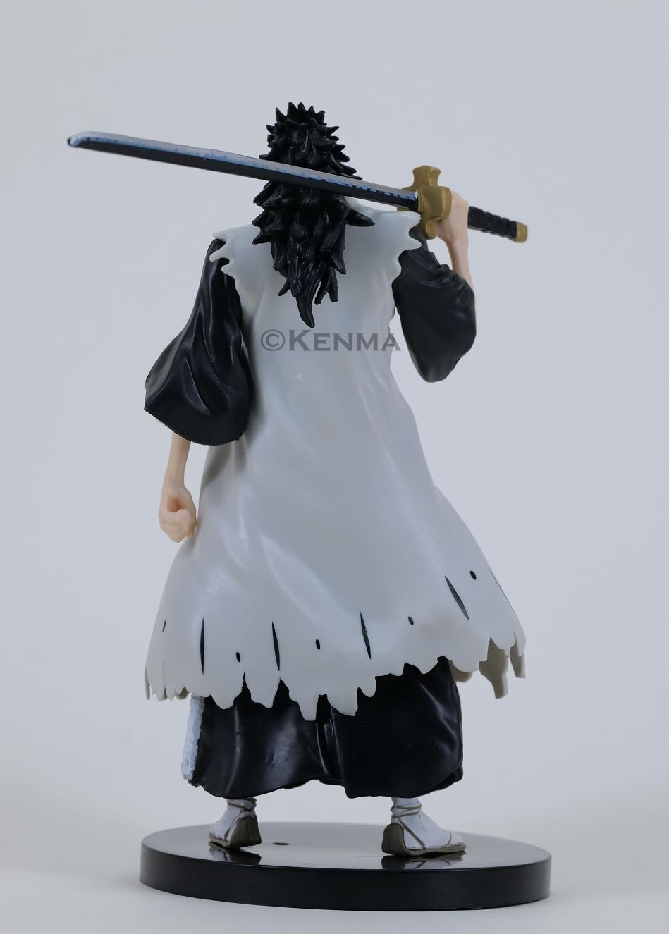 KENMA Bleach Solid Souls Kenpachi zarak 19.5CM Action Figure for