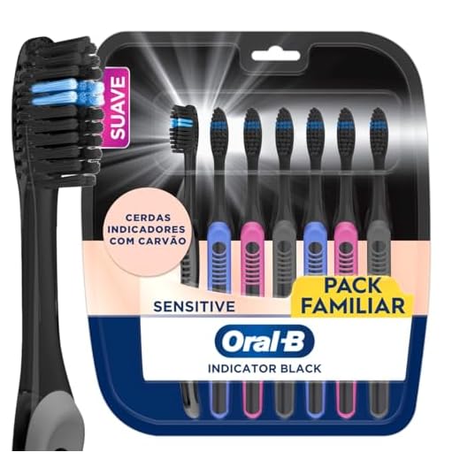 Oral-B Escova de Dente Indicador Black Charcoal 7 Unidades