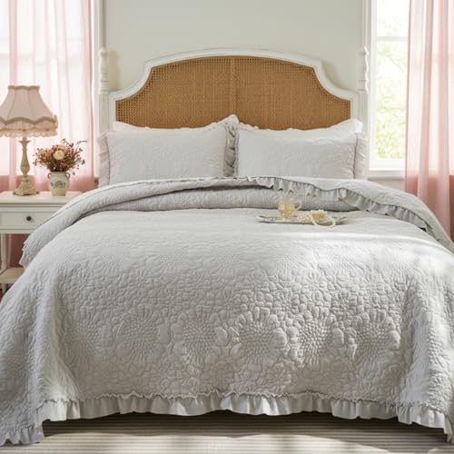 Image of BOV Stonewashed Ruffle Quilt Set, Vintage Farmhouse Bedding with Shams, Floral Cottage Style Bedspread, Soft Breathable Bedding for French Country & Shabby Chic Bedrooms