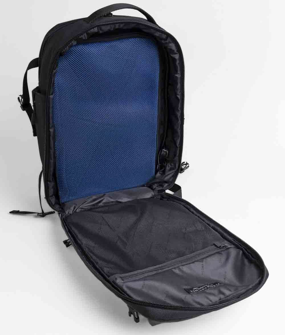 PACO MARTINEZ Mochila de Hombre, Mochila para PC Portátil 46x30x14 cm, Color Negro