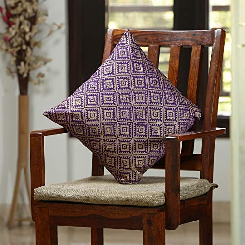 Coussin soie Risecollection Le Bloqué pour apporter chaleur et douceur dans votre salon