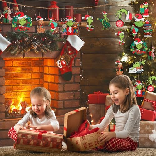 Slitunk Christmas Tree Decorations, 24PCS Christmas Cute Wooden Hanging Ornaments for Tree, Christmas Decor Indoor Home Party Gifts - Image 7