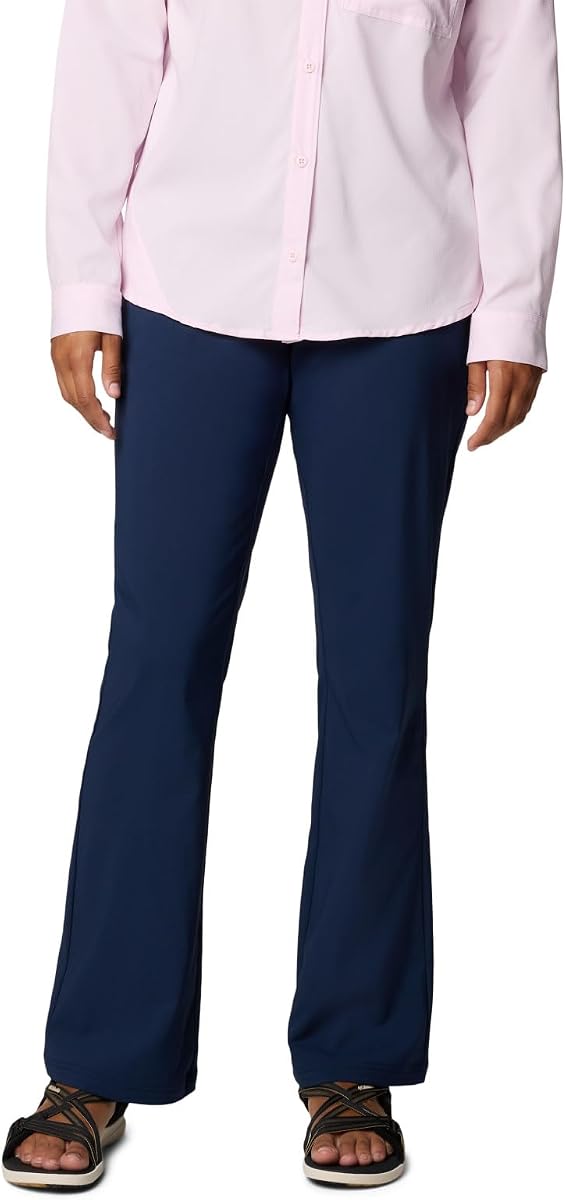 Columbia Pantalón con corte de bota Anytime Outdoor para mujer