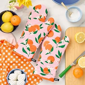 kate spade new york Squeeze The Day Oven Mitt 2-Pack Set, Heat Resistant, 100% Cotton, Orange/Pink, 7"x13" kate spade new york Squeeze The Day Oven Mitt 2 Pack Set Heat Resistant 100 Cotton OrangePink 7×13