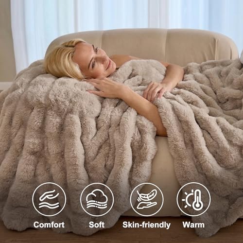 Image of IUUI Electric Heated Blanket Throw 50''x60'',Luxury Faux Rabbit Fur Heating Throw Blankets,Fast Heating with 1 /2 /4 /6 /8 /10 Hours,Overheat Protection, Quick Heating, Memory Function, Gift-Ready Design