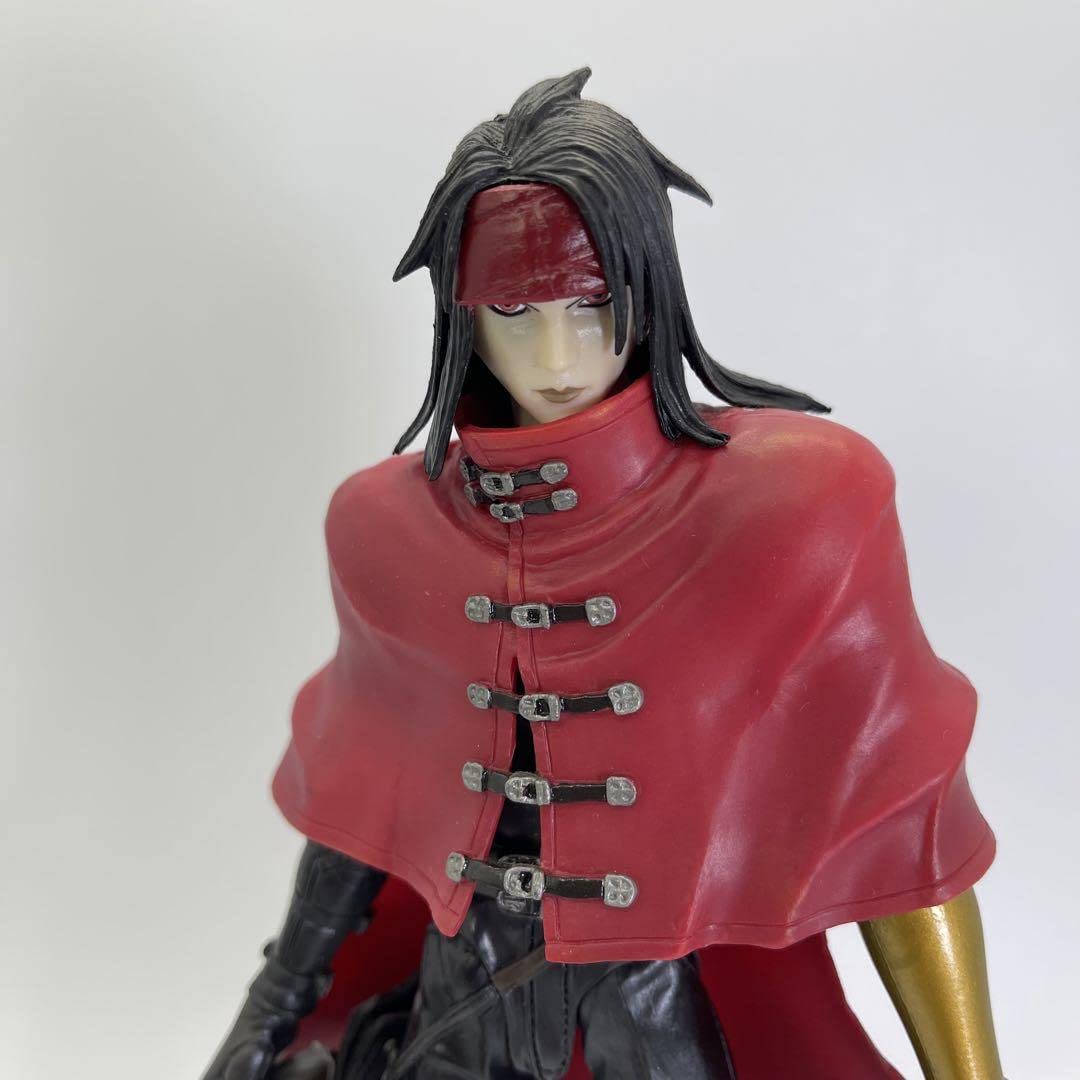 Amazon.co.jp: プレイアーツ FF7 アドベントチルドレン AC