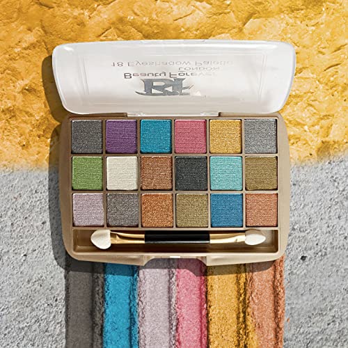 Beauty Forever 18 Colour Palette Eye Shadows, Bold & Ultimate Look, Smokey Eyes, Glitter, Metallic, Shimmer, Long Lasting, Highly Pigmented, Matte, Applicator Included, (Shade-01 Smokey Grey) - Image 4