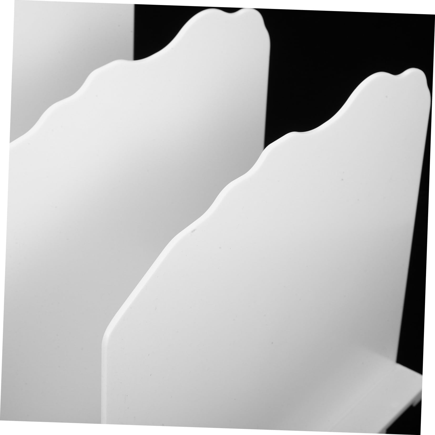 Amosfun Organizador de Armario para Bolsos, Estante para Guardar Bolsos Separadores Ajustables, Diseño Ondulado, Plástico Blanco, 2 Piezas