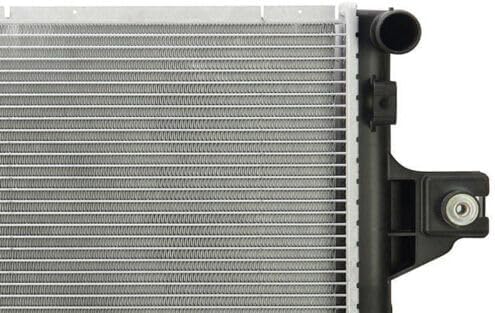 CU2262 Radiator Replacement for 1999 2000 2001 2002 2003 2004 Jeep Grand Cherokee 4.0L