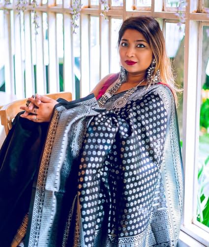 Image of Flosive Women's Kanjivaram Silk Saree With Beautiful Blouse With Zari Border