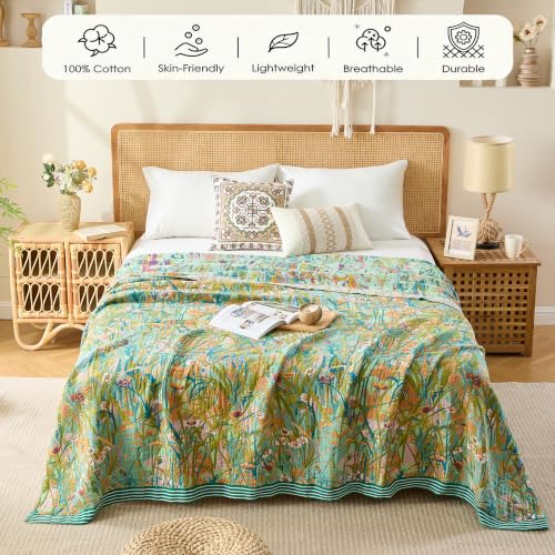 Image of VANJOROY King Boho Throw Blanket, 100% Organic Cotton Breathable Skin-Friendly Ultra Soft 91 inch x 98 inch Bed Quilt Green Leaf Throw - Floral Rustic Luxury Reversible Blanket for Sofa Couch Chair and Gift