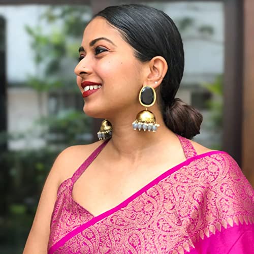 Image of Avantika Fashion Woven Kanjivaram Soft Lichi Silk Embellished Banarasi Saree With Blouse Piece For Women