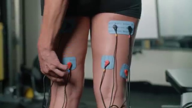 Compex Edge Recon Green Muscle Stimulator Bundle Kit&colon; Muscle Stim, 12 Snap Electrodes, 3 Programs, on Amazon Live