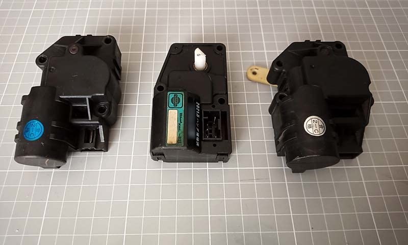 Amazon.co.jp: R32 エアコン エアミックス モード インテーク