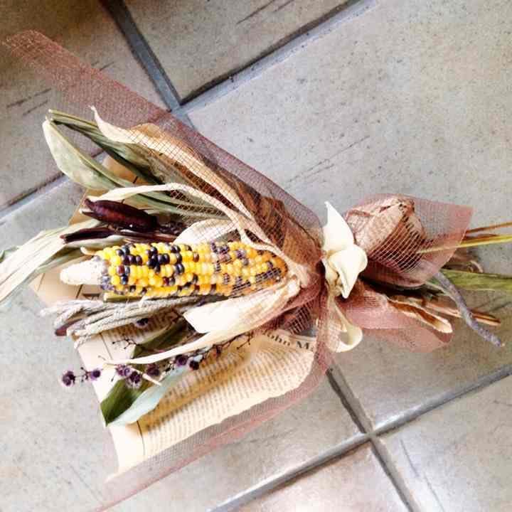 花束レインボー黄アンティーク雑貨カントリー多肉植物好きさんにも 🎗