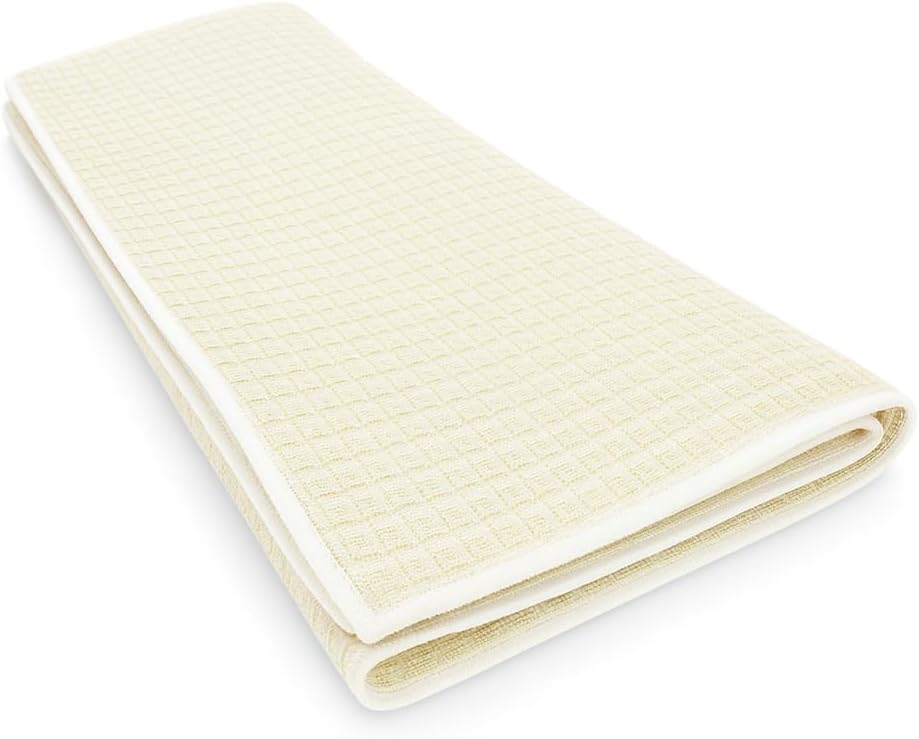 Microfibre sweater-drying mat – Roll the sweater in the micro-fibre waffle and it is already almost dry