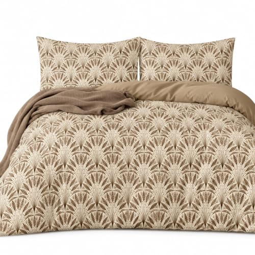 Image of Bedding Set Combo of Double Bed Duvet Cover Set with Fitted Bedsheet & 2 Pillow Covers | 300 TC Cotton Fabric | Zipper Closure |All Round Elastic|Warm Stuff|SED 056|Dark Beige