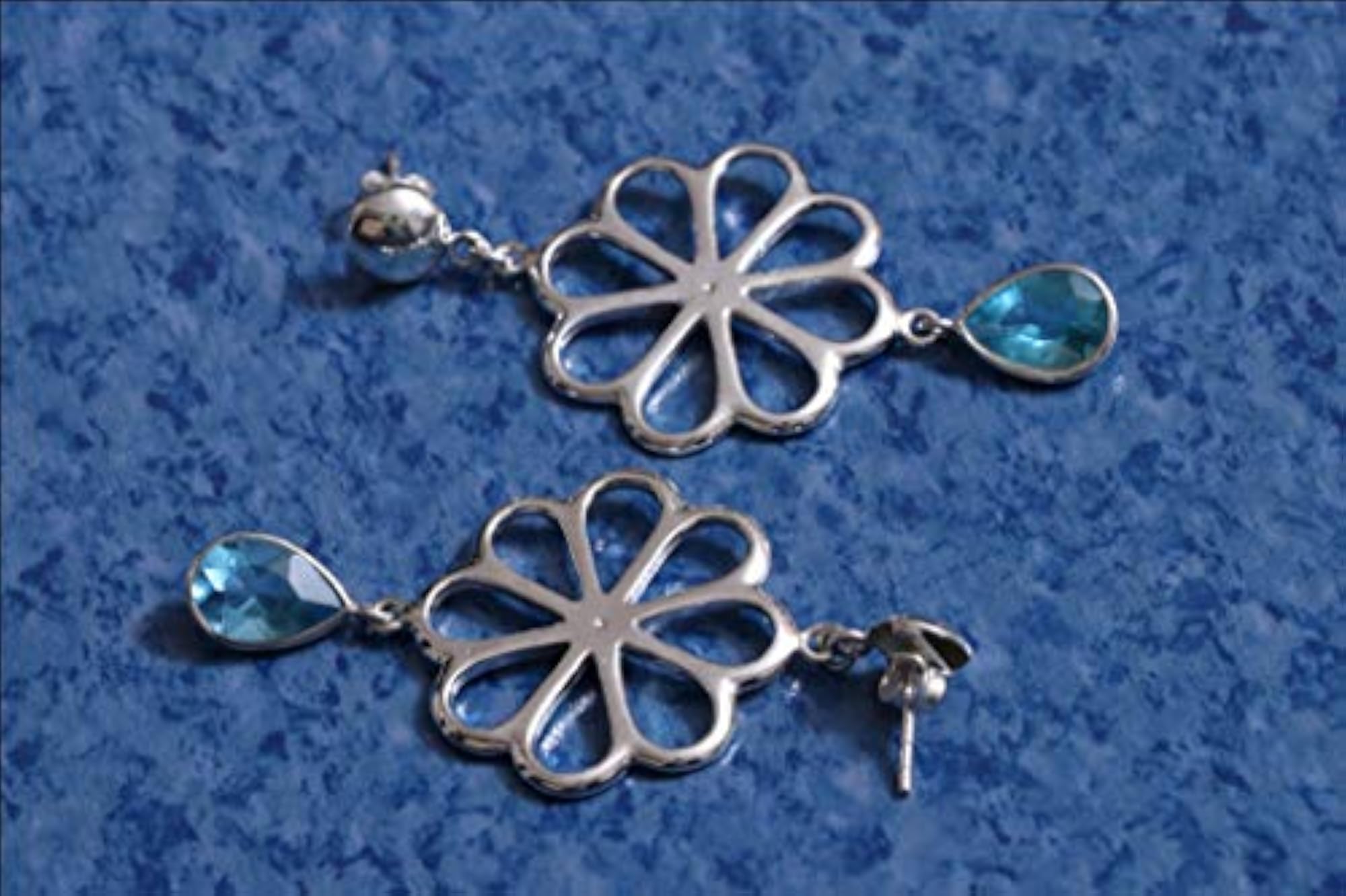 Women's 925 Sterling Silver Oval Sky Blue Stone Flower Design Earrings