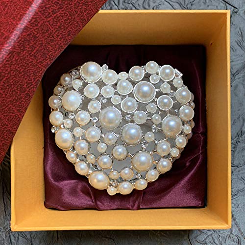 Pearl & Rhinestone Heart Shaped Arras Box with 13 Coins/Tokens for Wedding (Silver) Pearl & Rhinestone Heart Shaped Arras Box with 13 Coins/Tokens for Wedding (Silver)
