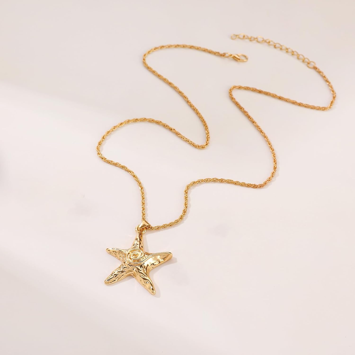POYAMUSE Starfish Pendant Necklace for Women Y2K Ocean Charm Gold Silver Long Chain Summer Beach Jewelry Gift for Vacation Party Anniversary - Image 4