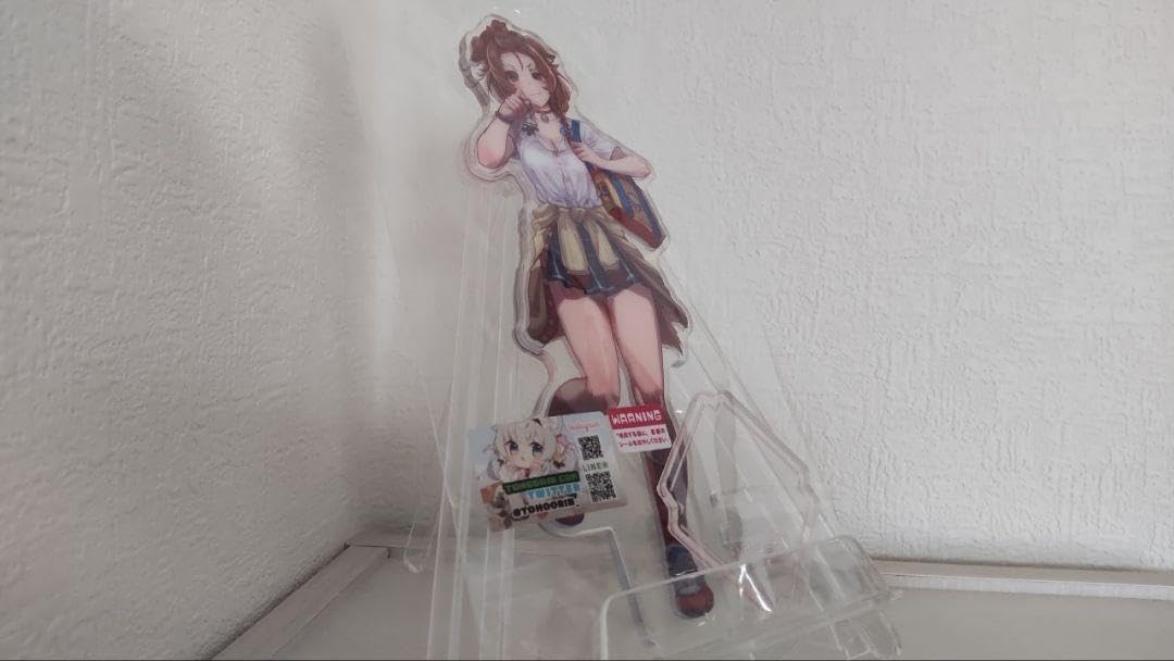 Amazon.co.jp: 戌神ころね アクリルスタンド 制服ver. ホロ