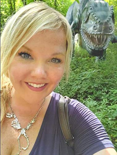 idealway Dinosaur Skeleton Tyrannosaurus Necklace Pendant Animal Short Choker for Women Gift2