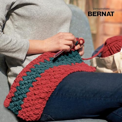 Bernat Blanket Ombre 300g - Charcoal Ombre, 201m / 220yds - Image 2
