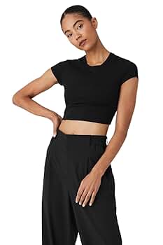 aloyoga Kick It Crop Tee　Black XS aloyoga Kick It Crop Tee Black XS ALO Yoga | Tops | Alo Kick