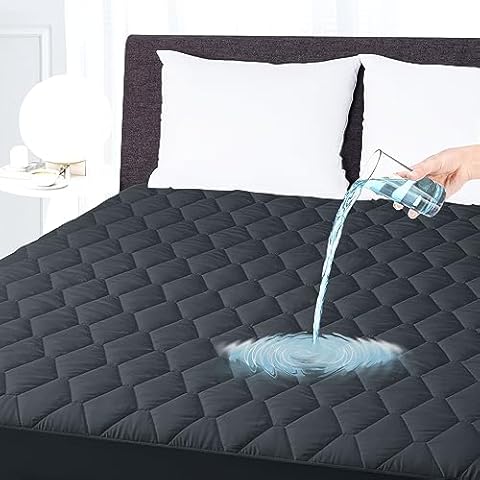 RUILI Cal King Waterproof Mattress Protector Cover