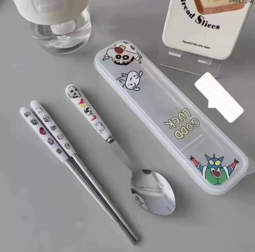 Amazon｜クレヨンしんちゃん ステンレス製の携帯用食器 カトラリー
