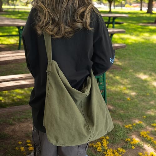 Canvas Messenger Bag Large Capacity Crossbody Bag Zipper Handbags with Adjustable Shoulder Strap Canvas Shoulder Casual Tote for Women and Men, Messenger, Christmas Decor3