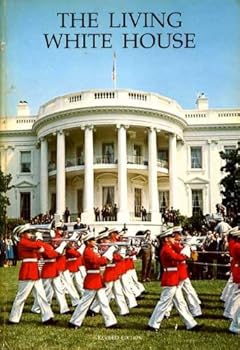 Paperback The Living White House Book