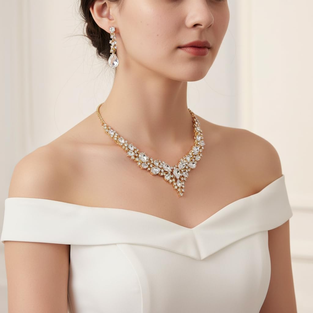 EVER FAITH Parure Bijoux Mariage Collier Boucles d'oreilles et Bracelet 3PCS Ensemble pour Femmes Autrichiennes Cristal Goutte d'eau Cluster de Clair Ton d'argent