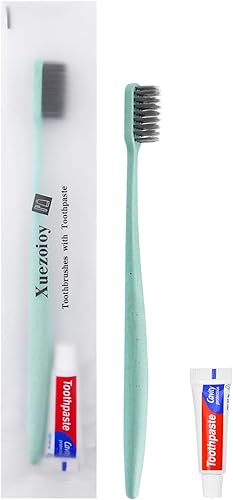 Miniatura 7 de Xuezoioy Cepillos de dientes desechables con pasta de dientes, paquete de 30 cepillos de dientes desechables verdes envueltos individualmente a