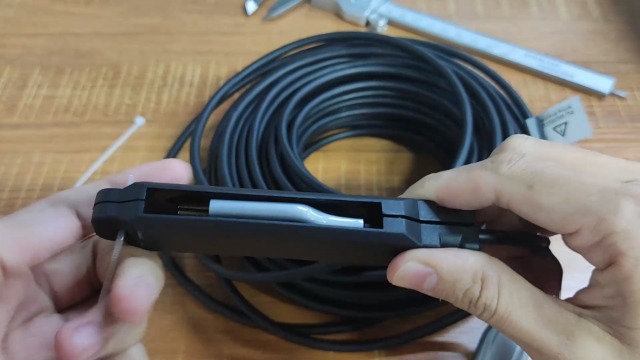 8K対応 HDMIファイバーオプティカルケーブル （20m） 8K対応 HDMIファイバーオプティカルケーブル （20m） Amazon