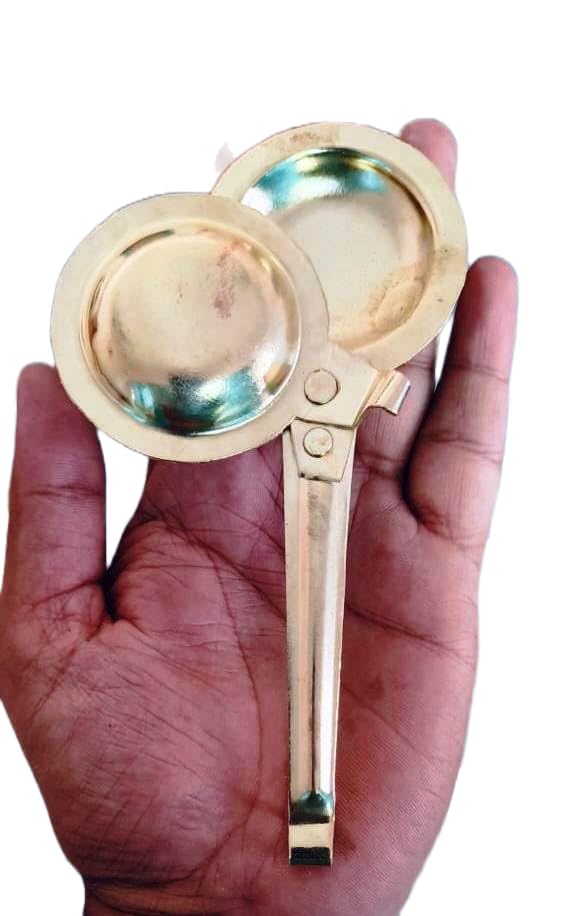 kajrauta for babies Antique Handmade Traditional Kajrota for Baby Kajal Daani Made of Iron (Golden Polish)-image-23