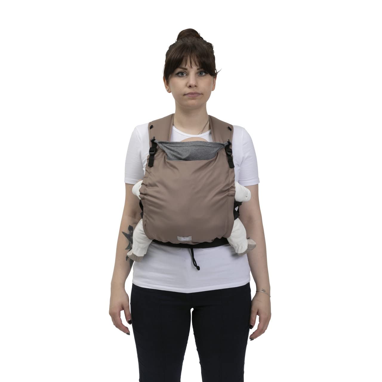 Chicco Skin Fit, Porte-bébé Ergonomique et physiologique, Nourrissons de 0 Mois à 9 kg, Réglable, sans danger pour les hanches du bébé, sangles transversales rembourrées, Ceinture abdominale, Capuche