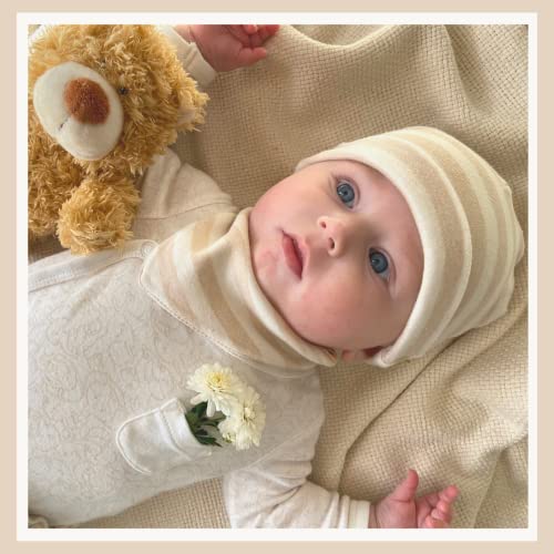LILEJO Baby Geschenk zur Geburt, Geschenkset für werdende Eltern, Mütze, Halstuch und Socken für Mädchen und Junge aus Bio-Baumwolle, Beige - Image 3