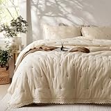 COOLXTRA Quilt Set Queen Size- Lightweight Quilt Bedding Set with 2 Pillow Shams, Luxury Jump Stitch Design Bedspread Coverlet with Ruffled Lace, Pre-Washed Fabric, All Season(Camel)