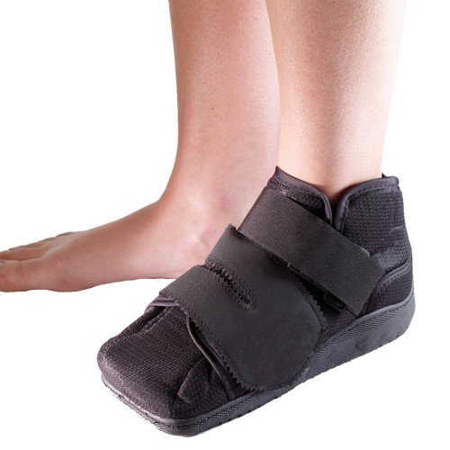 BraceAbility Closed Medical Walking Shoes L