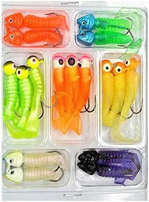 Futaba Fishing Lure Hard Bait Fishing Tackle - 17 Pcs - Lot