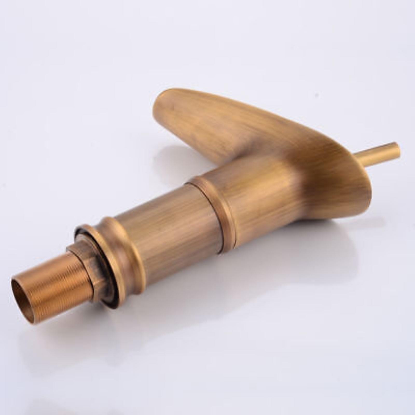 Mitigeur de lavabo cascade vintage en laiton pour salle de bain et cuisine