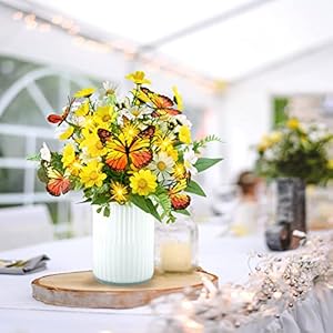 HOSY Artificial Daisy Bouquet in Glass Vase with Fairy Lights, Silk Flower and Butterfly Arrangements for Table Centerpiece Decoration (Daisy) HOSY Artificial Daisy Bouquet in Glass Vase with Fairy Lights Silk Flower and Butterfly Arrangements for Table Centerpiece Decoration Daisy