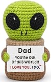Skyists Funny Dad Gifts for Fathers Day - Ideal Father's Day Birthday Gift for Dad from Daughter Son Wife, Handmade Crochet Alien Gifts for Men Father Daddy Step New Dads - I Love You Gift for Dads