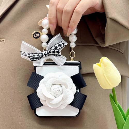 Coque en cuir premium pour Samsung Z Flip 4 avec motif camélia et chaîne perles élégante