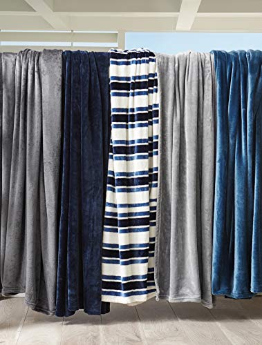Nautica Home | Plush Collection | Blanket - Ultra-Soft & Cozy Fleece, Lightweight & Luxuriously Warm Bedding, Queen, Navy #TOP4