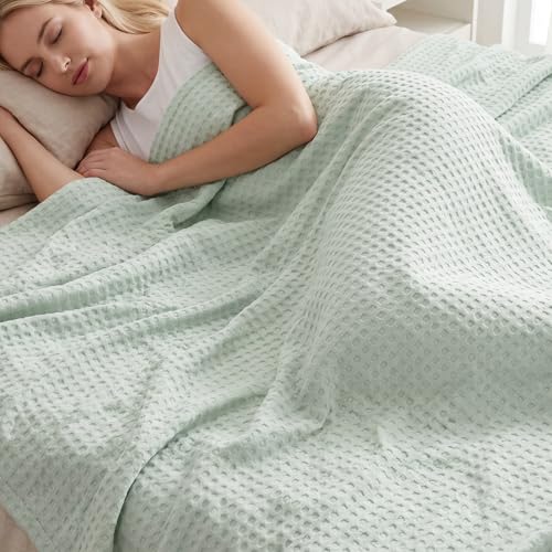 REDKISS Cooling Waffle Blanket for Bed, Twin Size 60" x 90", Green