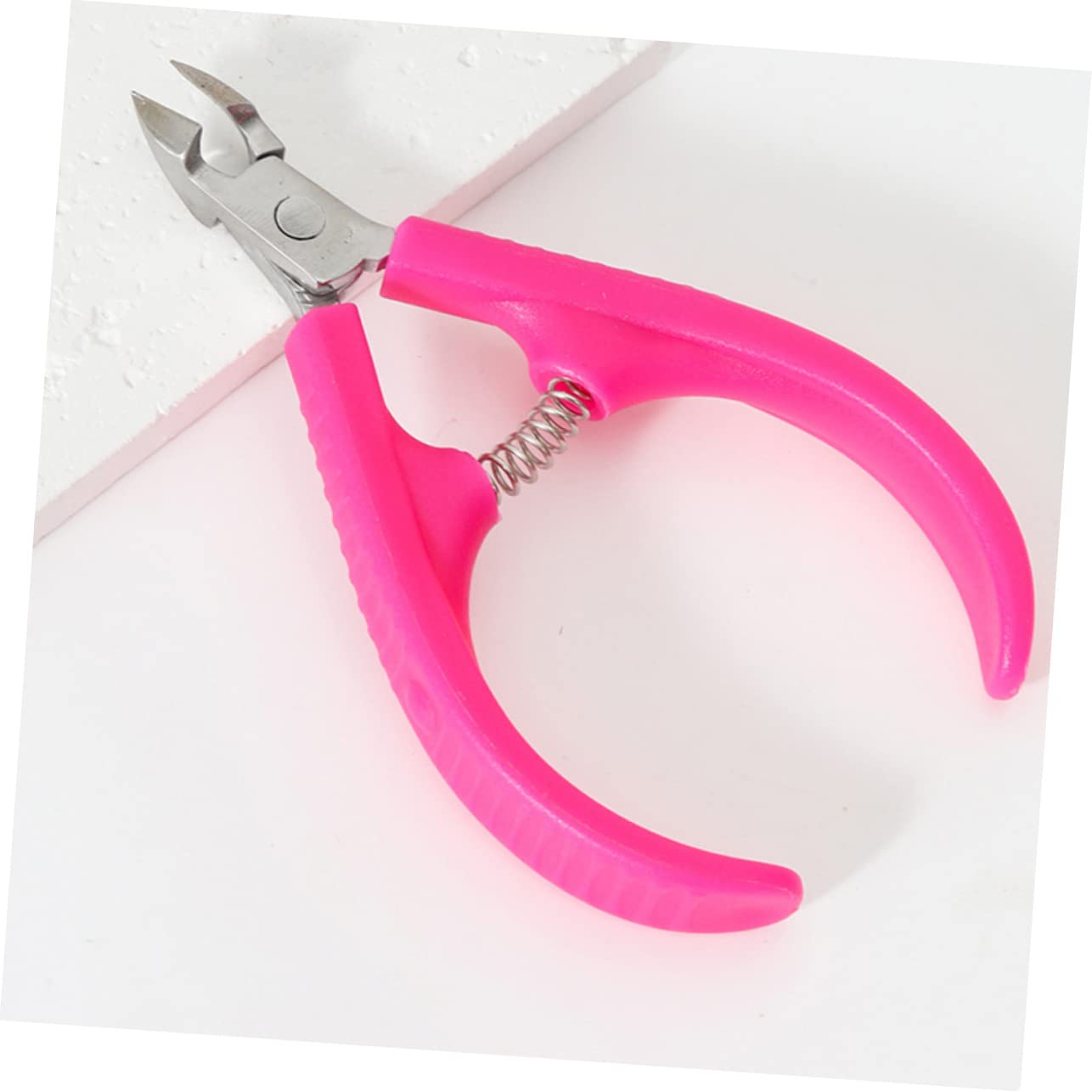 2Pcs Spring Cuticle Trimmer Nail Art Tool with Handle Professional Manicure Dead Skin Scissors for Precise Nail Cuticle Cleaning and Trimming Lightweight and Accessory for Home and