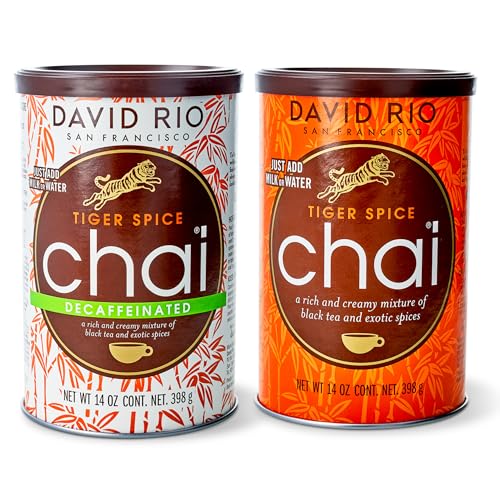 David Rio Chai Set I 2 Dosen I Chai Latte Pulver I köstliches Duo (Tiger Spice 398 g Tiger Spice Decaf Chai Set 398 g Dose)